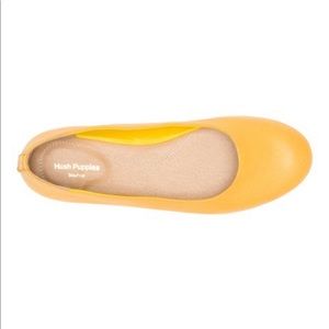 * SOLD * Hush Puppies Goldenrod Yellow Kendal Leather Ballet Flats US 9.5 WIDE